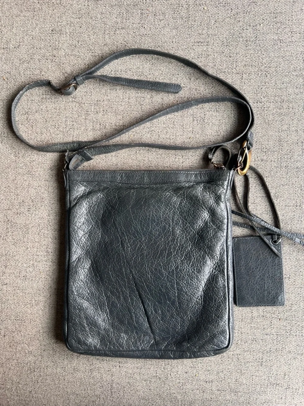 Balenciaga Motocross Agneau Classic Flat Crossbody Bag - Picture 3 of 15